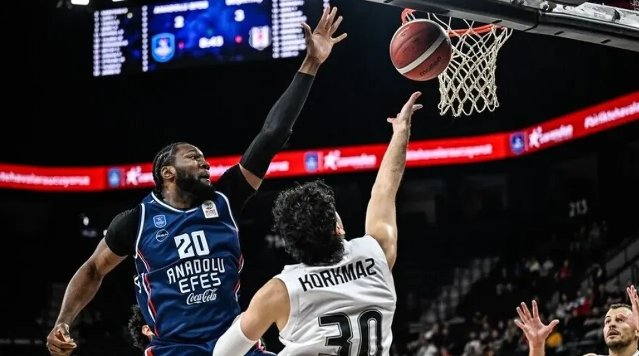 Anadolu Efes Real Madrid hangi kanalda, CANLI nereden izlenir? Maç başlıyor