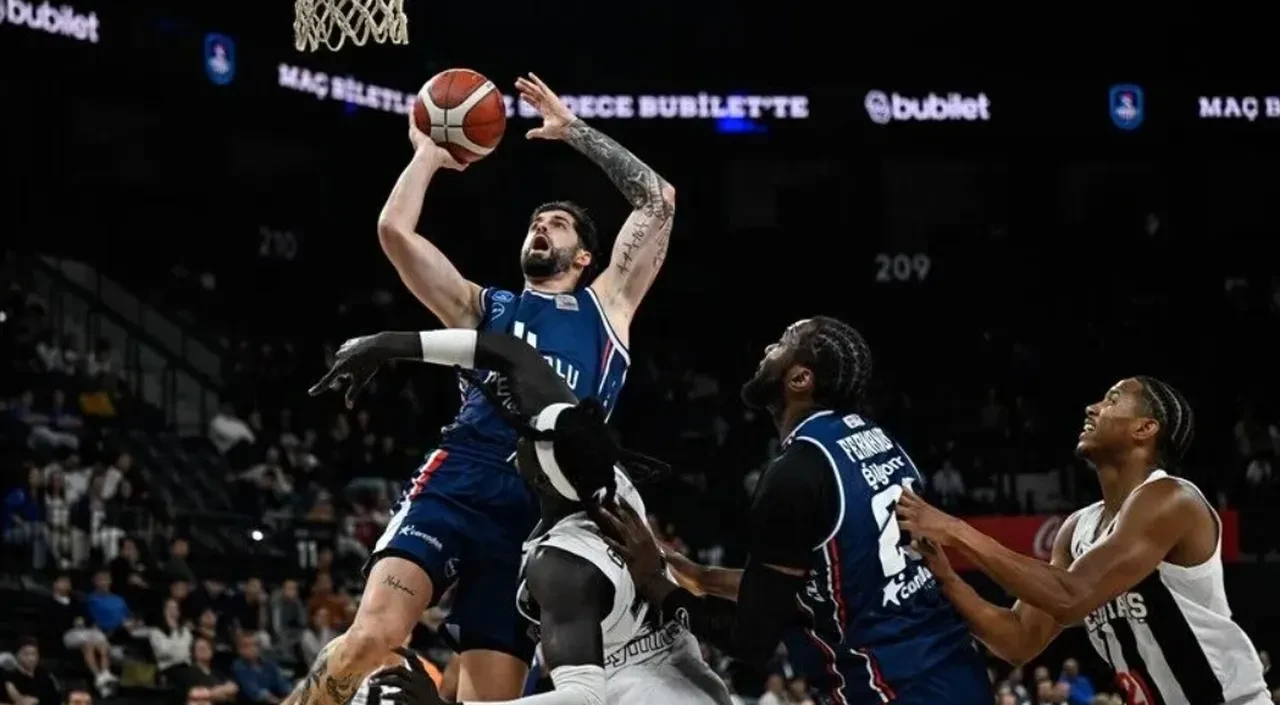 Anadolu Efes Real Madrid hangi kanalda, CANLI nereden izlenir? Maç başlıyor