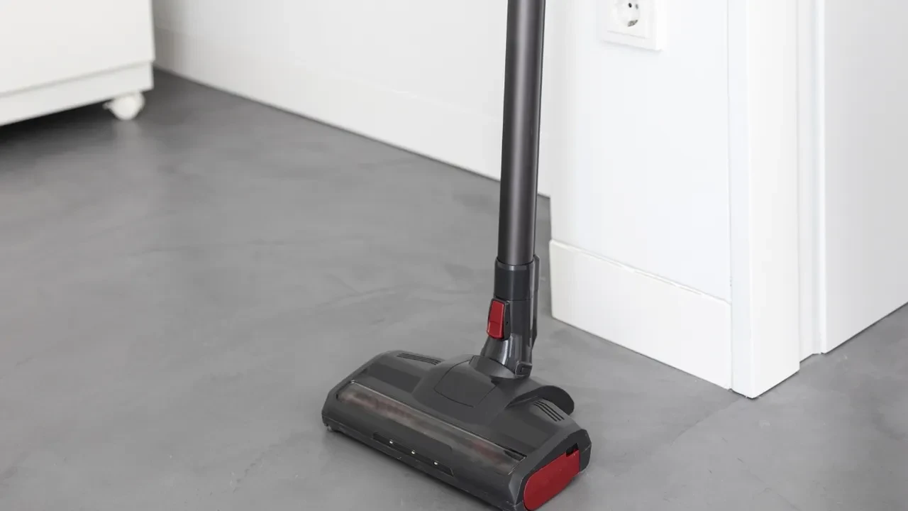 Dikey süpürge neden koku yapar? Temizlik kalitesini artıran gizli yöntem