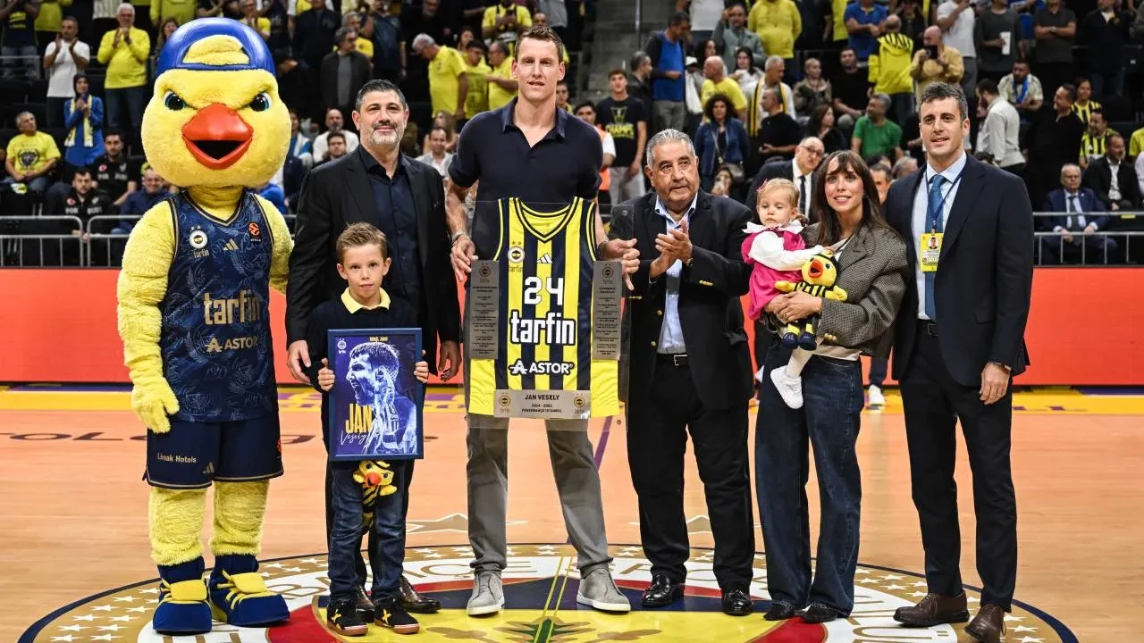 Fenerbahçe Tarfin, Bayern Münih'i mağlup etti! Sarı-lacivertliler, EuroLeague'de 2'de 2 yaptı