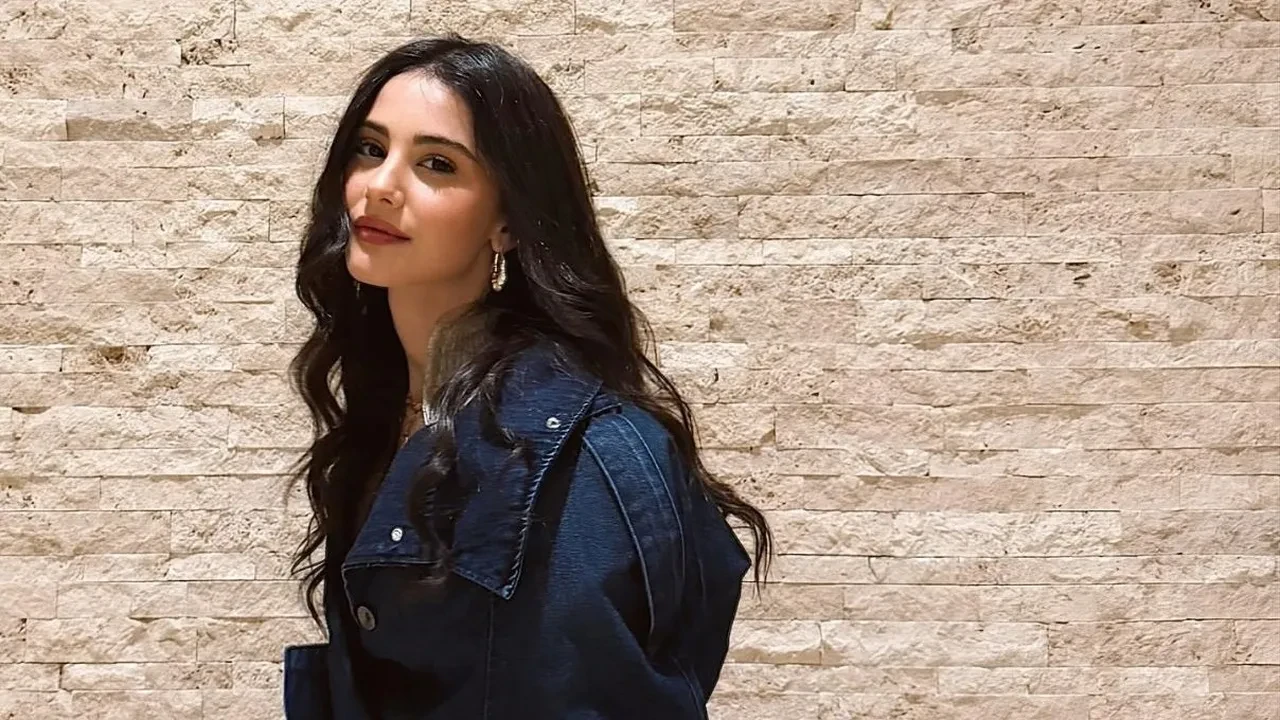 Helin Kandemir’den kafa karıştıran hamle! Sevgilisi hakkındaki yoruma dikkat çeken beğeni
