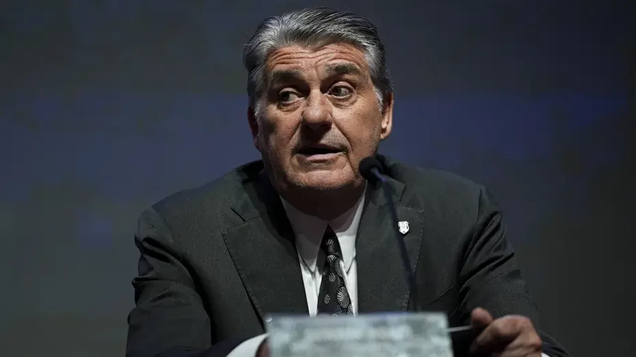 Italiano istedi, Serdal Adalı yeni transferi resmen açıkladı: 'Devre arasında alacağız!'