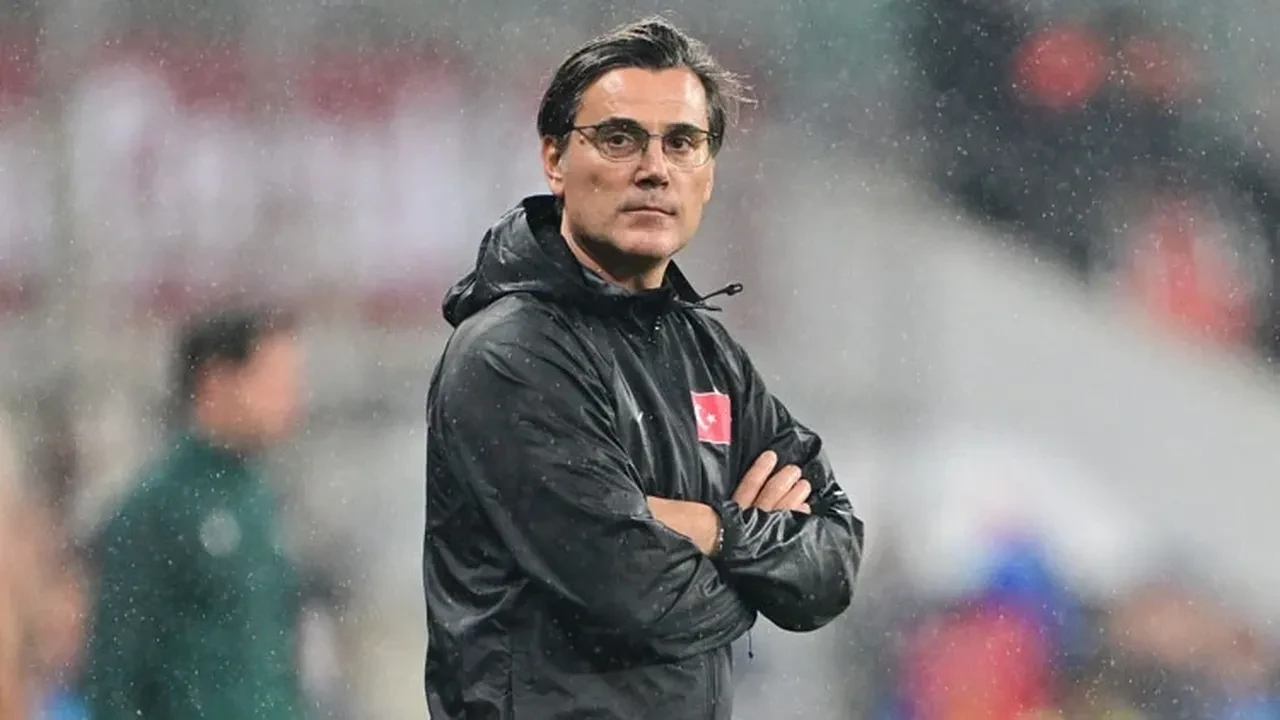İtalya yenilgisi sonrası istifa etmeyi düşünmeyen Montella için karar verildi! İtalyanlar duyurdu