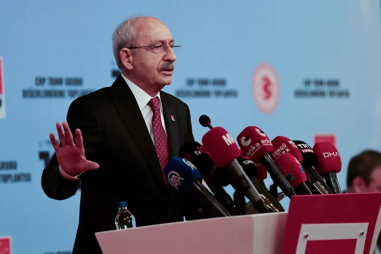 Kılıçdaroğlu'ndan CHP yönetimine tepki: MYK kendine çekidüzen vermeli