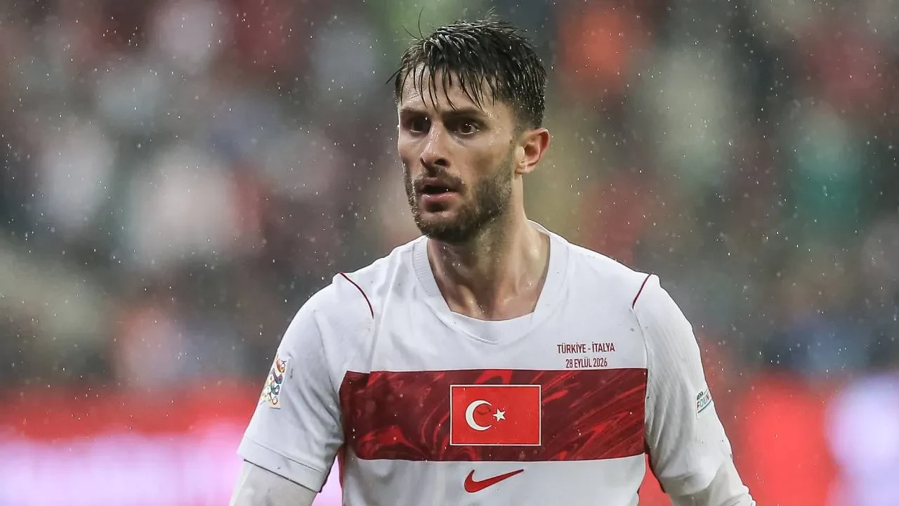 Milli futbolcu İsmail Yüksek, İtalya yenilgisiyle ilgili konuştu! "İnşallah bu takım ayağa kalkacak"