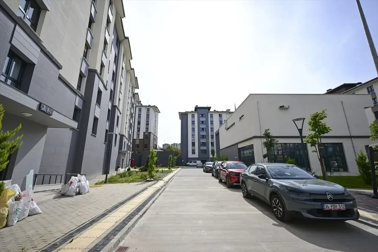 TOKİ kiralık konut projesi çekişi ne zaman? Kura için geri sayım sürüyor