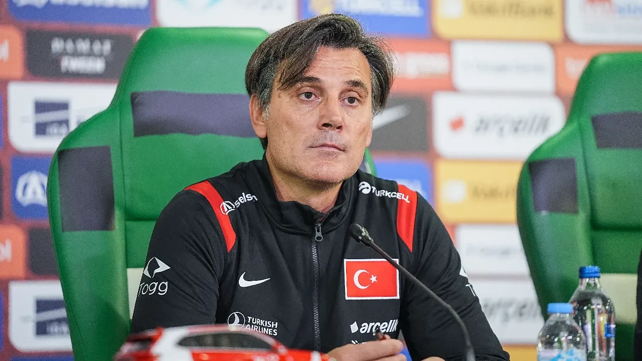 Vincenzo Montella, İtalya yenilgisinin ardından istifa sorusunu yanıtladı! 