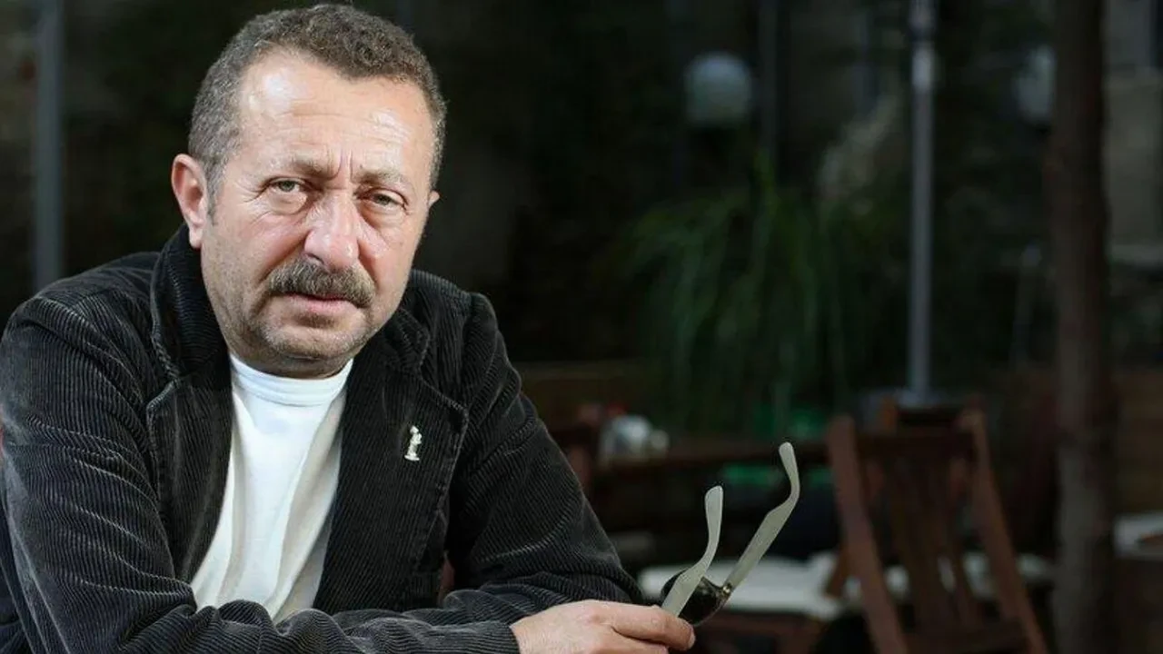 Altı Üstü İstanbul dizisine bomba transfer! Usta oyuncu Erkan Can 'Hikmet' rolüyle kadroda