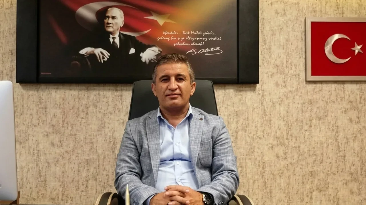 Cemal Enginyurt'un danışmanı Cem Tekinoğlu'nun ifadesi çıktı! Telefonunun şifresini vermedi, şüpheli 'burs' için 'Yardımseverim' dedi