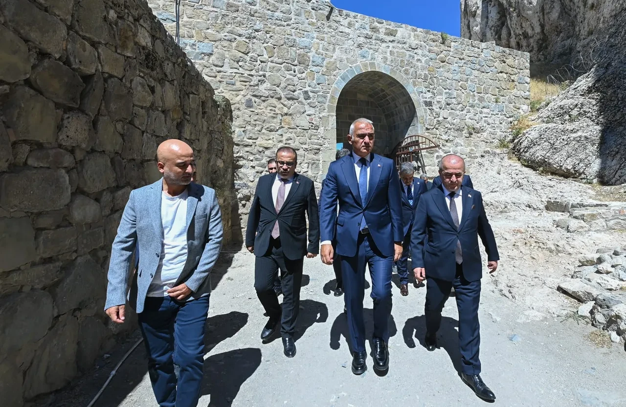 Elazığ'ın binlerce yıllık hikayesi yeni müzede hayat buldu 