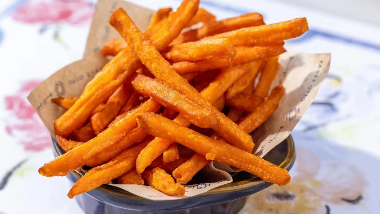 Fast food gibi çıtır patates evde yapılıyor! Gerçek tarifin püf noktası