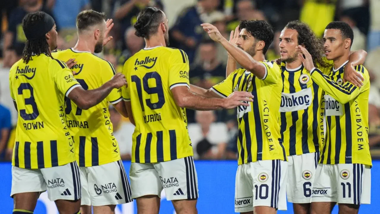 Fenerbahçe'de Talisca'nın sözleşmesi feshedildi! Sarı-lacivertliler ayrılığı resmen açıkladı