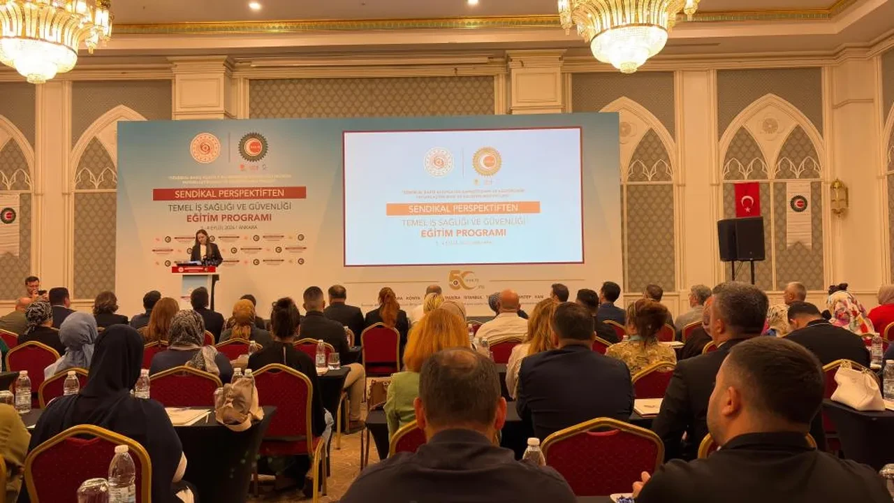 HAK-İŞ'ten asgari ücret çağrısı: 'Devlet taraf değil, düzenleyici olmalı'