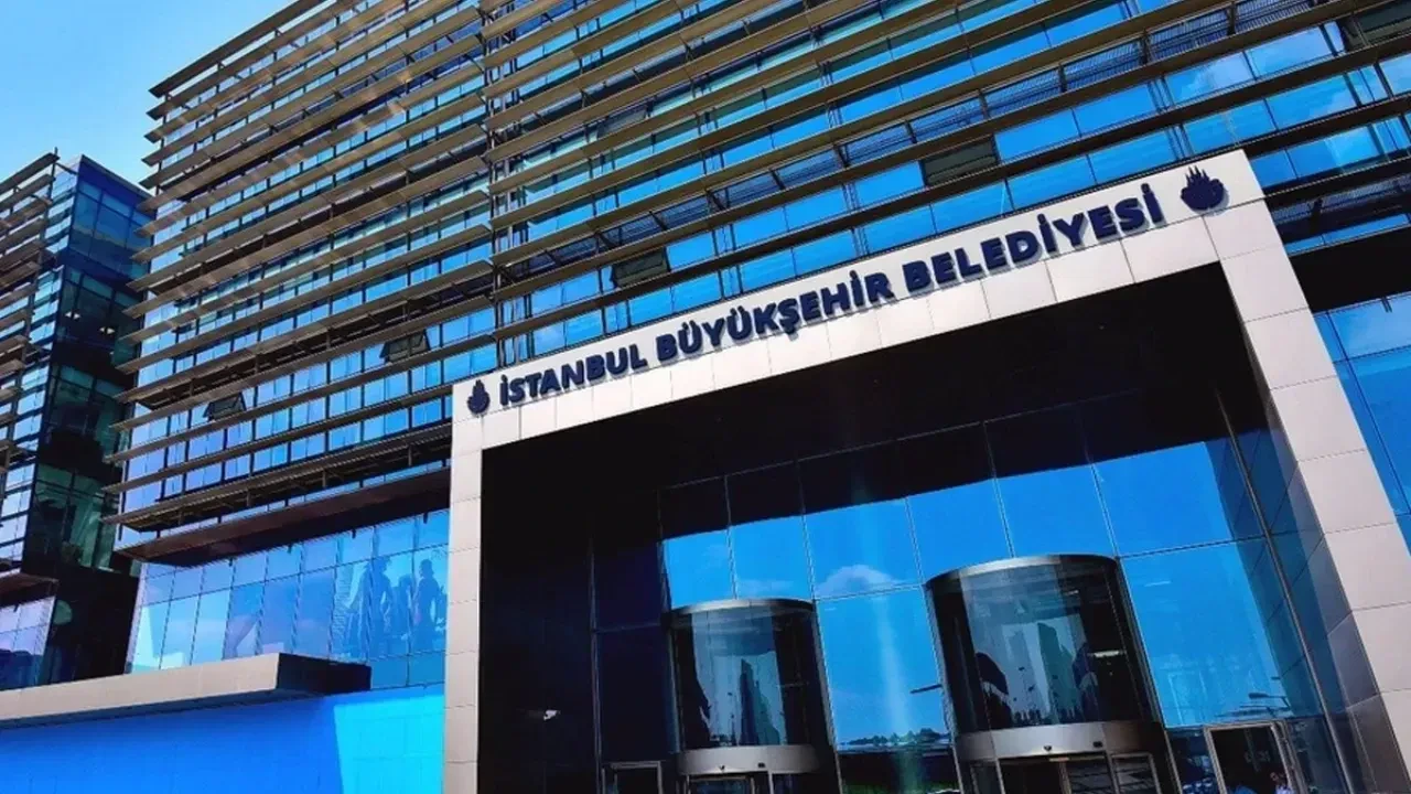 İBB'ye yeni dalga operasyon! Üst düzey yöneticiler dahil çok sayıda gözaltı