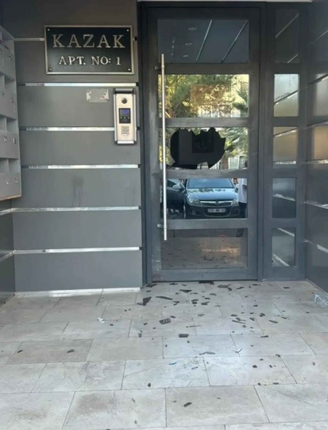 İzmir'de pompalı tüfekli dehşet! Evi basıp tehditler savuran saldırgan Torbalı'da yakalandı