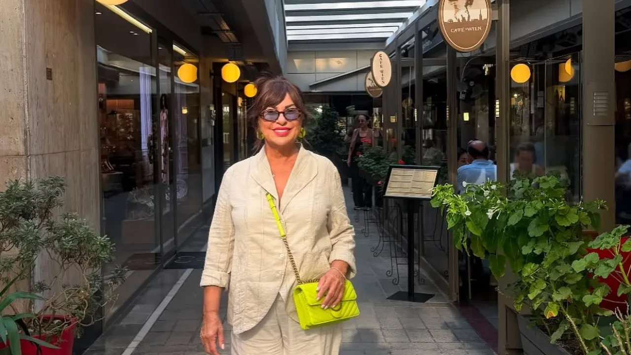 Nilgün Belgün’den Defne Joy Foster’ın doğum gününde duygulandıran paylaşım! 'O kadar candan bir kızdı ki'