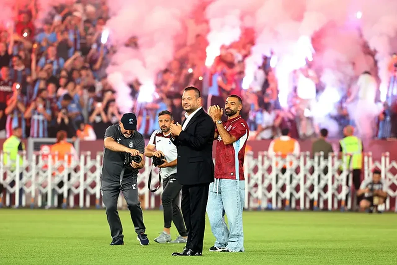 Trabzonspor'un teknik direktörü kim olacak? Ertuğrul Doğan gece yarısı açıkladı: 'Fatih Terim ve Arda Turan...'
