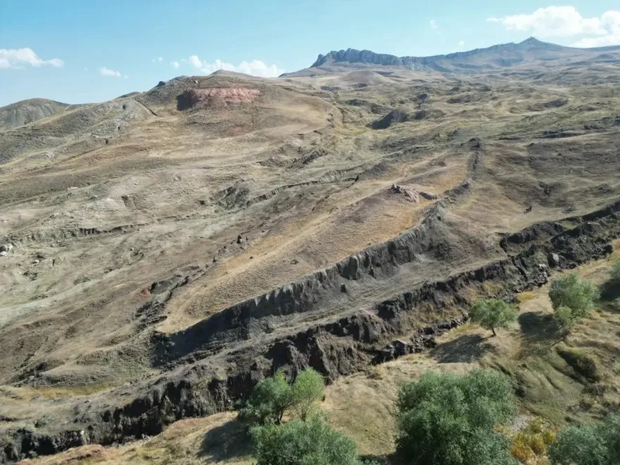 Ağrı Dağı’nda Nuh’un Gemisi turizmi: Biletler 3 bin 600 dolardan satılıyor