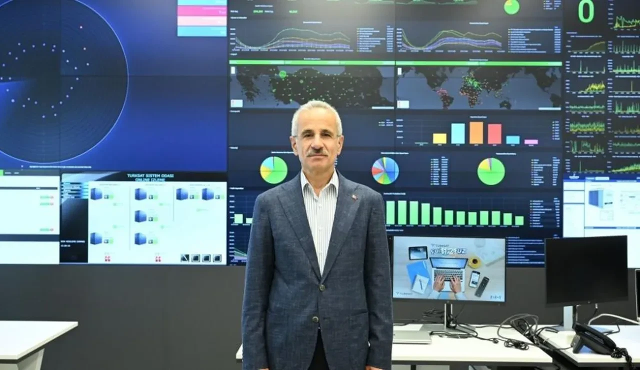 Bakan Uraloğlu duyurdu: Geniş bant internet abone sayısı 100,8 milyonu aştı