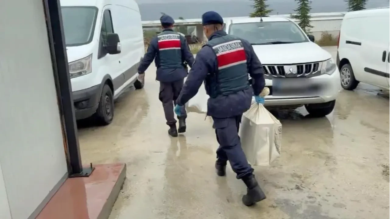 Bolu Belediyesi kooperatifine yönelik zimmet operasyonu: 6 şüpheli adliyeye sevk ediliyor