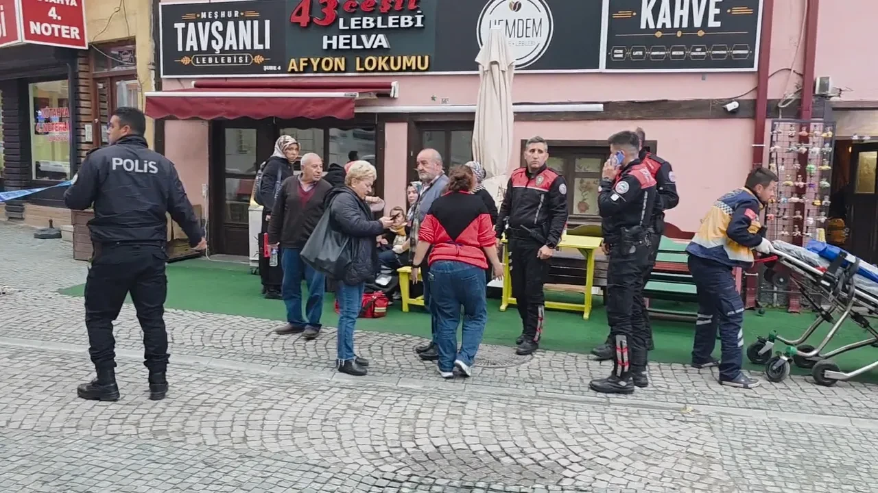 Büyü iddiası cinayete yol açtı! 2 çocuk annesi bıçaklanarak öldürüldü