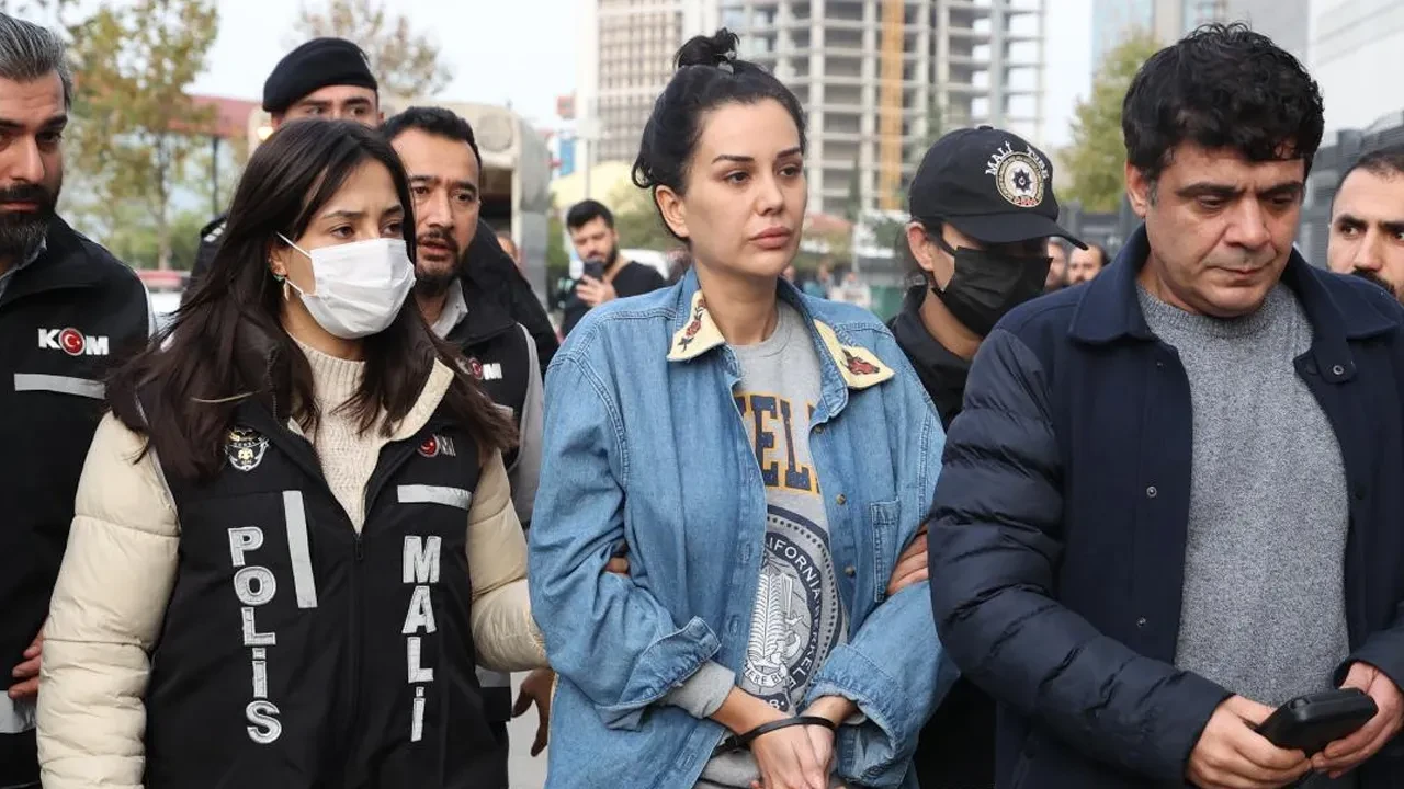 Dilan Polat gözaltına alındı: Adliyeye getirildi, ifadesi alınıyor