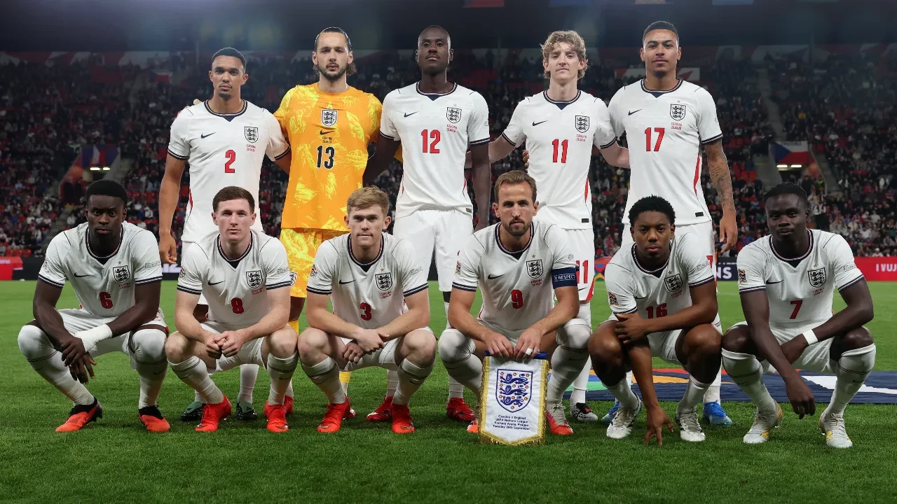 İngiltere, Çekya'yı 2-0 yendi! Gordon ve Kane galibiyeti getirdi