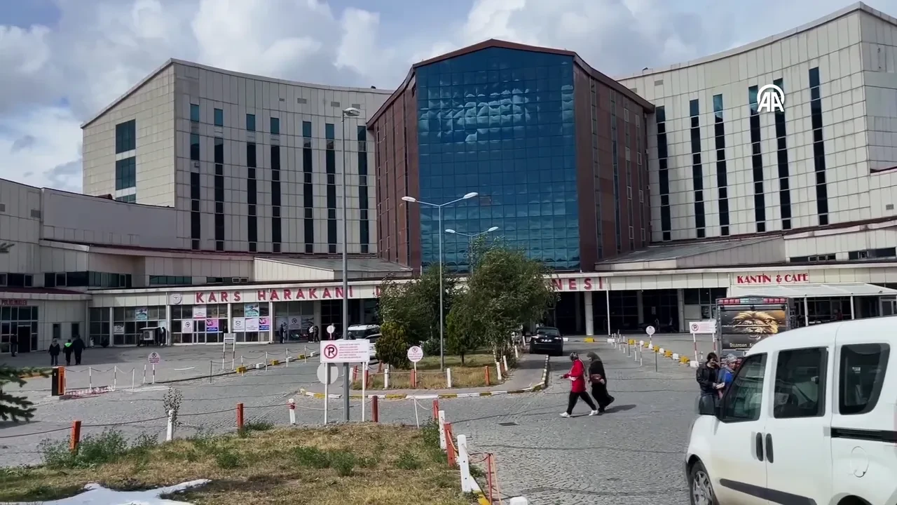 Kars'ta 1 günlük bebeğin şüpheli ölümü mezar açılınca aydınlandı! Peçete detayı kahretti: Anne ve anneanne tutuklandı
