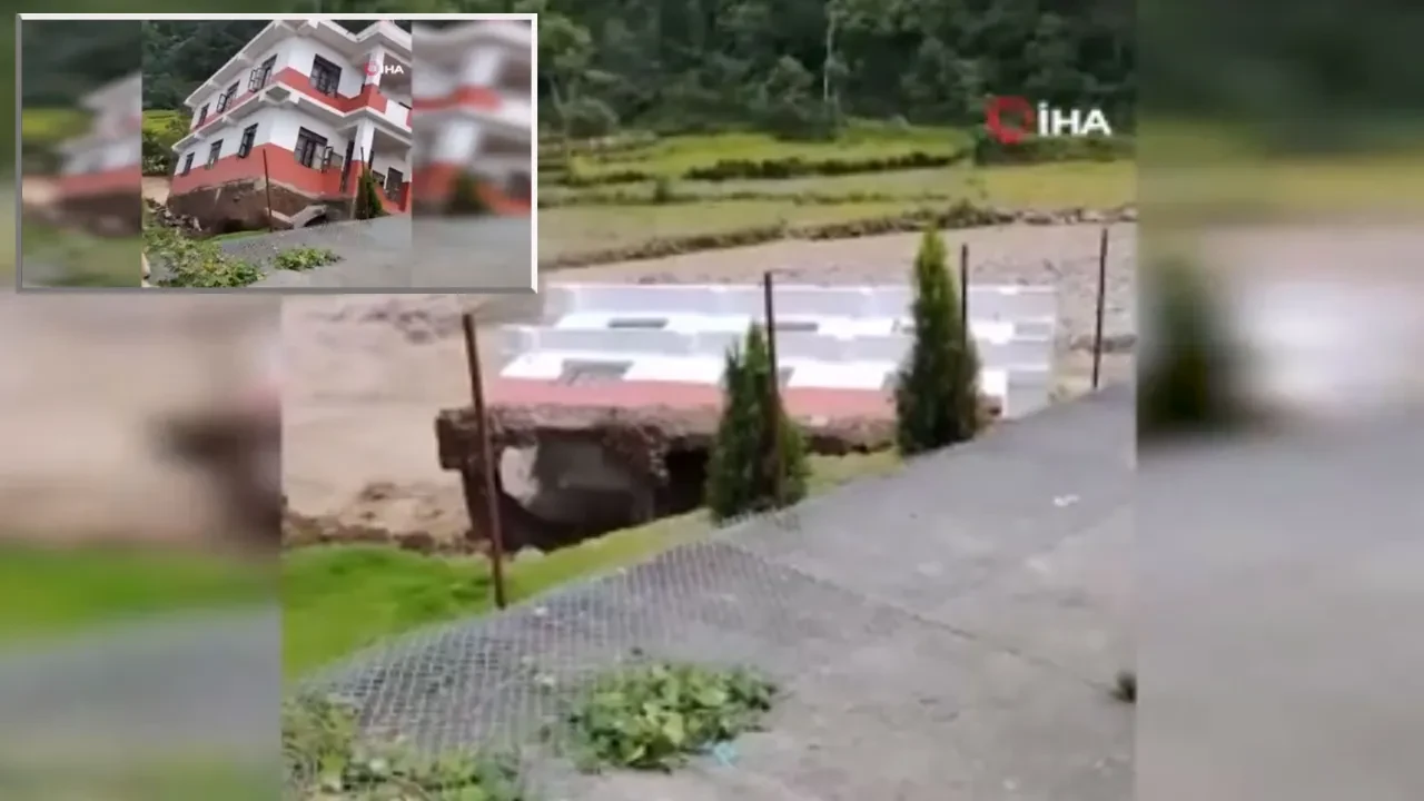 Koskoca bina oyuncak gibi yıkıldı! Nepal’de sel suları felakete yol açmaya devam ediyor