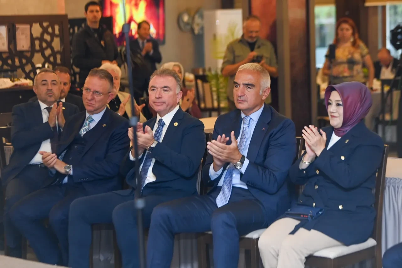 Kütahya Arkeoloji ve Maden Müzesi açıldı: 62 bin 701 eser, 5 farklı tema, tek çatı! 
