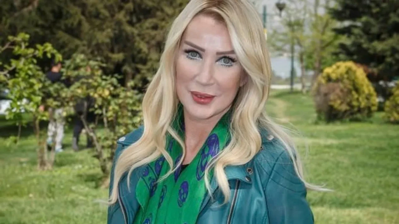 Seda Sayan genç kızları sert uyardı! Robot göndermesiyle adeta ateş püskürdü