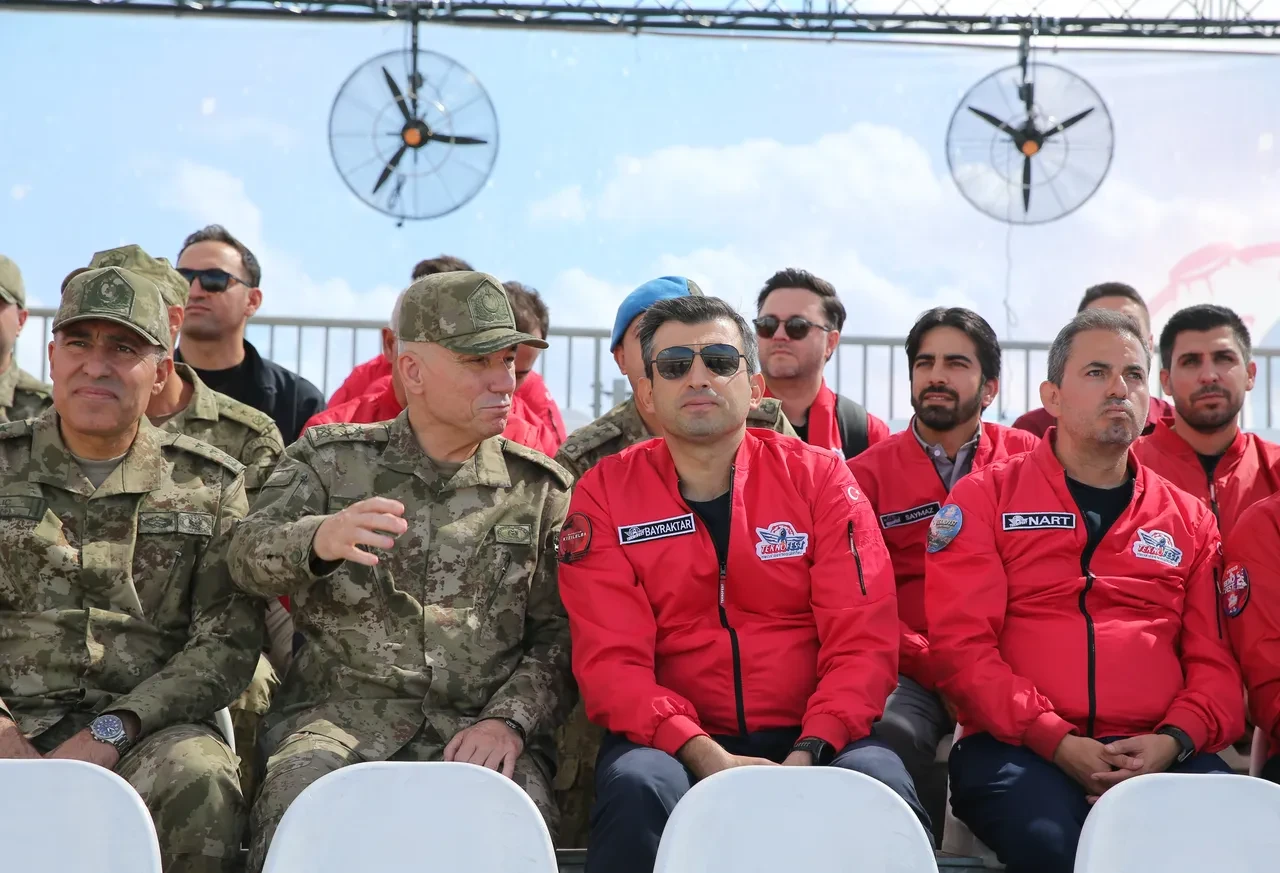 Selçuk Bayraktar'dan TEKNOFEST Güneydoğu'da önemli mesajlar: "Teknoloji refah için en güçlü araçtır"
