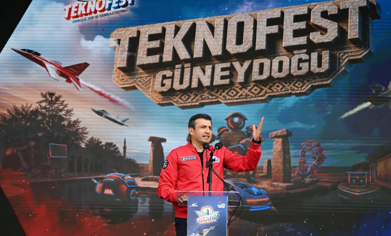 Selçuk Bayraktar'dan TEKNOFEST Güneydoğu'da önemli mesajlar: 