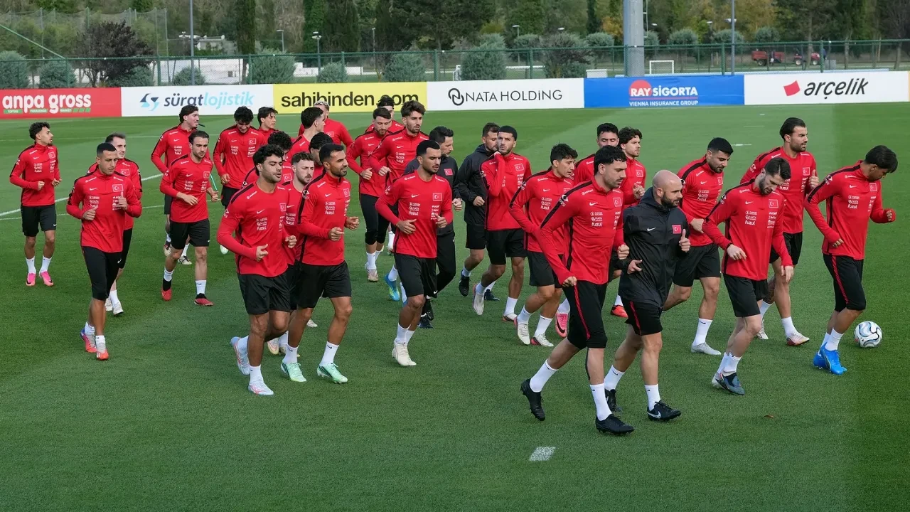 Türkiye, Belçika maçı hazırlıklarına devam etti! 2 yeni oyuncu antrenmana katıldı