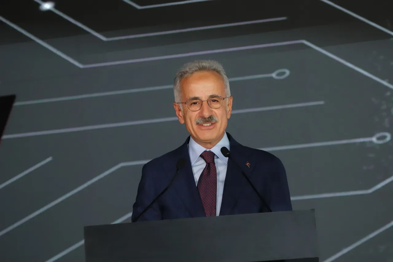 Bakan Uraloğlu açıkladı: 5G’de abone sayısı 45 milyona ulaştı