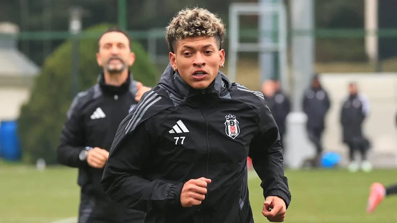 Beşiktaş'ta bir veda daha gerçekleşti! Siyah-beyazlılar ayrılığı duyurdu