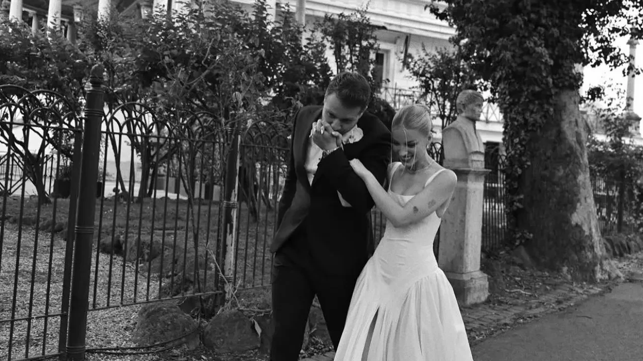 Burak Yörük ve Tuana Yılmaz ile evlendi! İşte çiften ilk kareler 
