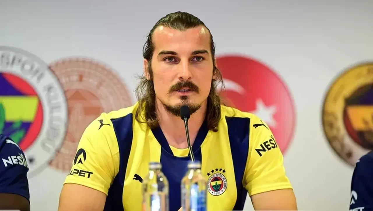 Fenerbahçe'de bir ayrılık daha! Arca Çorum FK yıldız savunmacıyı kadrosuna kattı