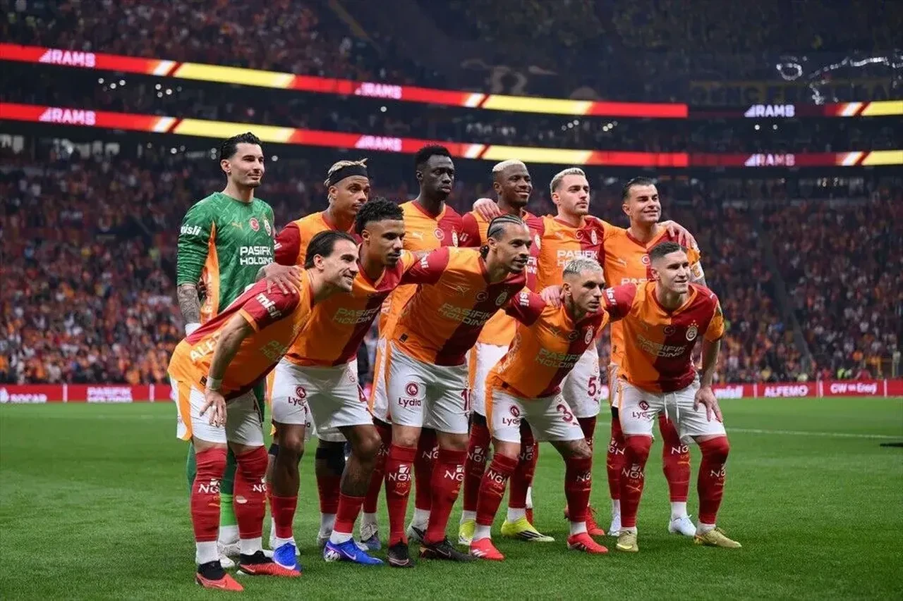 Leao Başakşehir maçında oynayacak mı? Okan Buruk'tan radikal karar! İşte Galatasaray'ın Başakşehir maçı 11'i