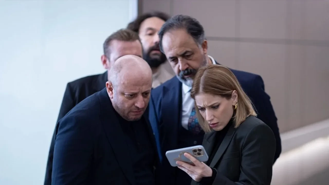Sekizinci Aile dizisinin konusu nedir, oyuncuları kimler? Sekizinci Aile hangi kanalda, hangi gün yayınlanacak?