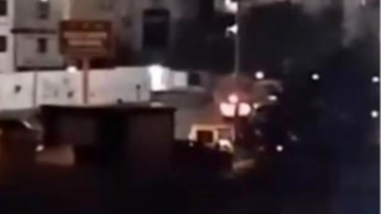 Sultanbeyli'de DEAŞ'lı terörist, polisle çatıştı! O anlar kamerada