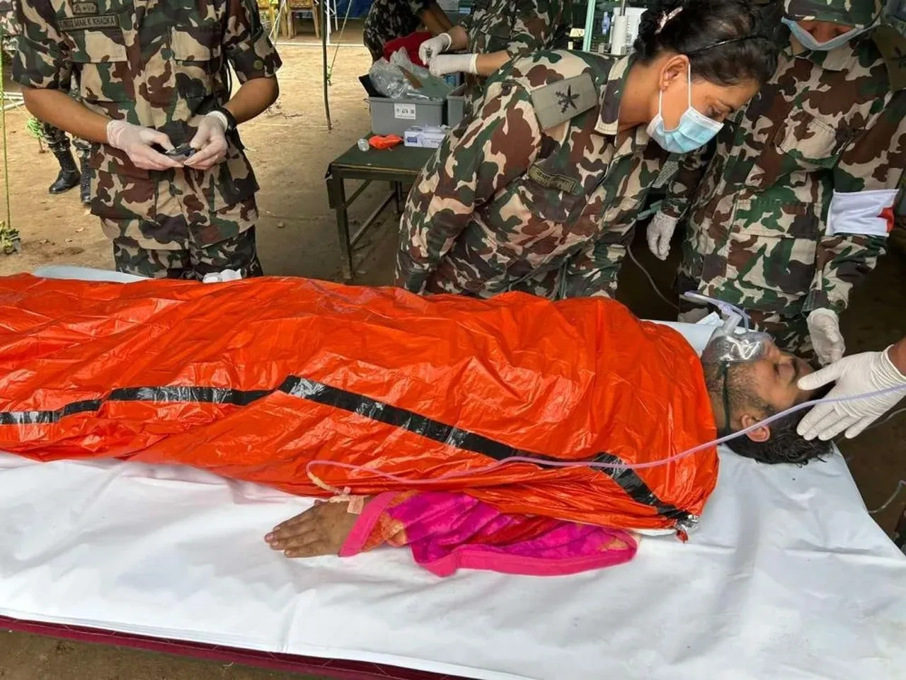 Tahminler doğru çıktı! Nepal'de 10 gün sonra umut veren gelişme: 150 işçiden 2'si böyle kurtarıldı