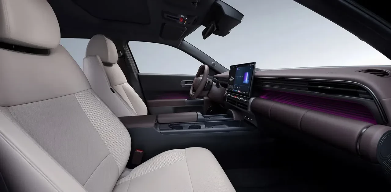 Araç almak her geçen gün daha pahalı oluyor! Hyundai'de bedava olan özellik artık paralı