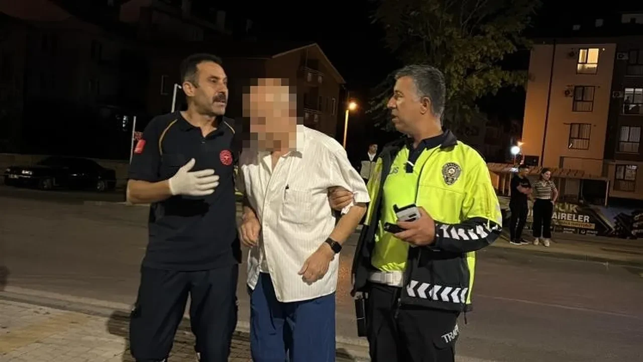 Direksiyonda bir anda kalbi sıkıştı, polisler yardımına koştu