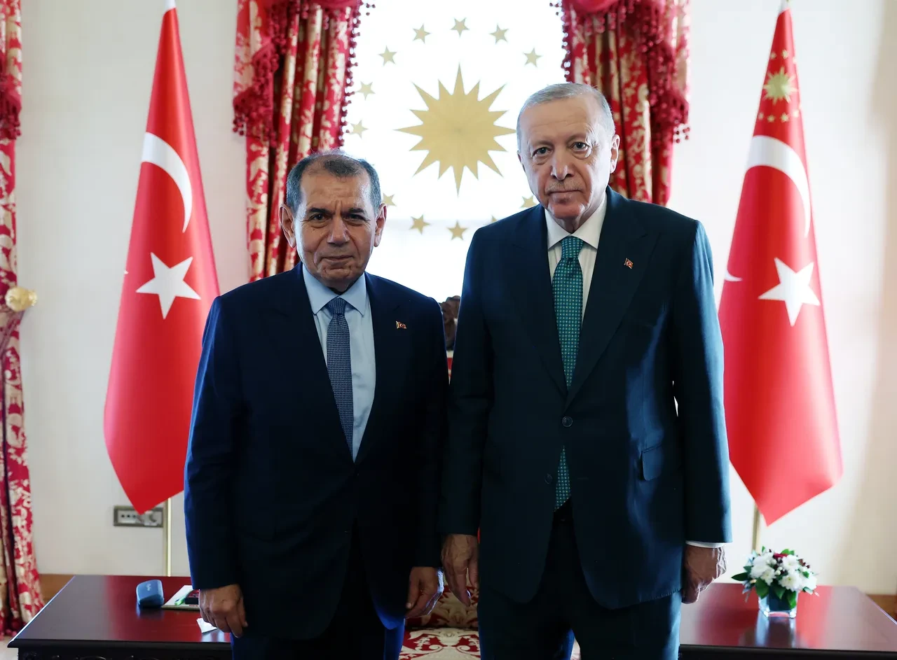 Dolmabahçe'de 4 büyükler zirvesi! Cumhurbaşkanı Erdoğan kulüp başkanlarını kabul etti
