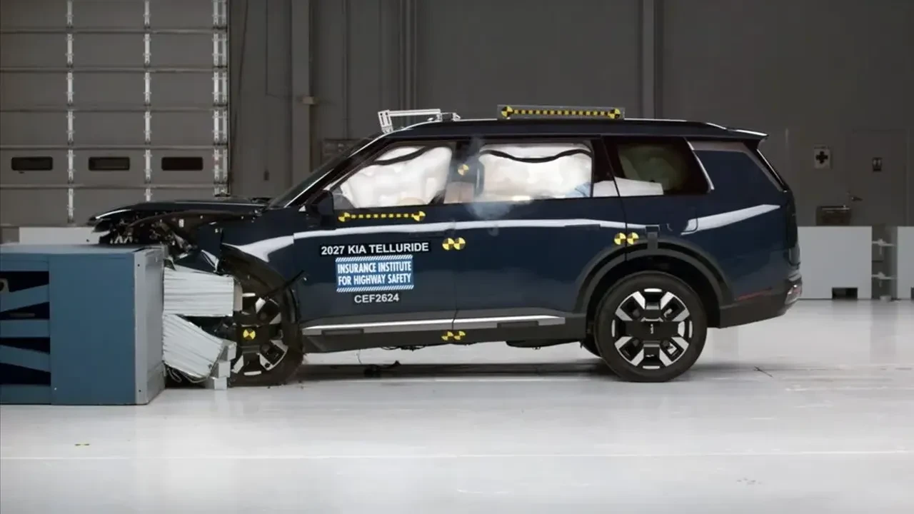 En güvenli otomobiller listesi değişti: Lüks araçlar sınıfta kaldı, sadece 2 SUV zirvede