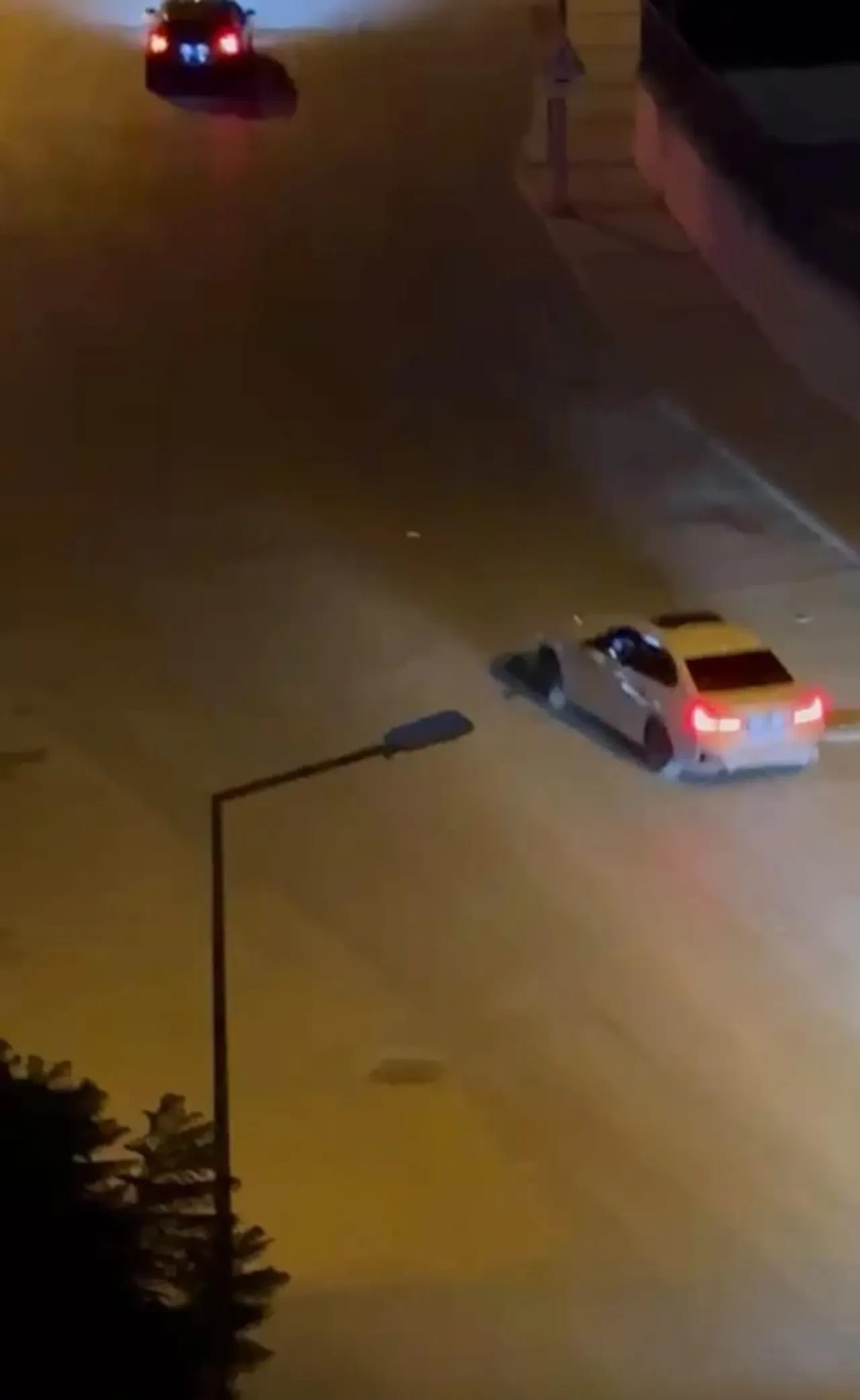 İzmir polisinden 'driftçi' magandaya 140 bin TL ceza