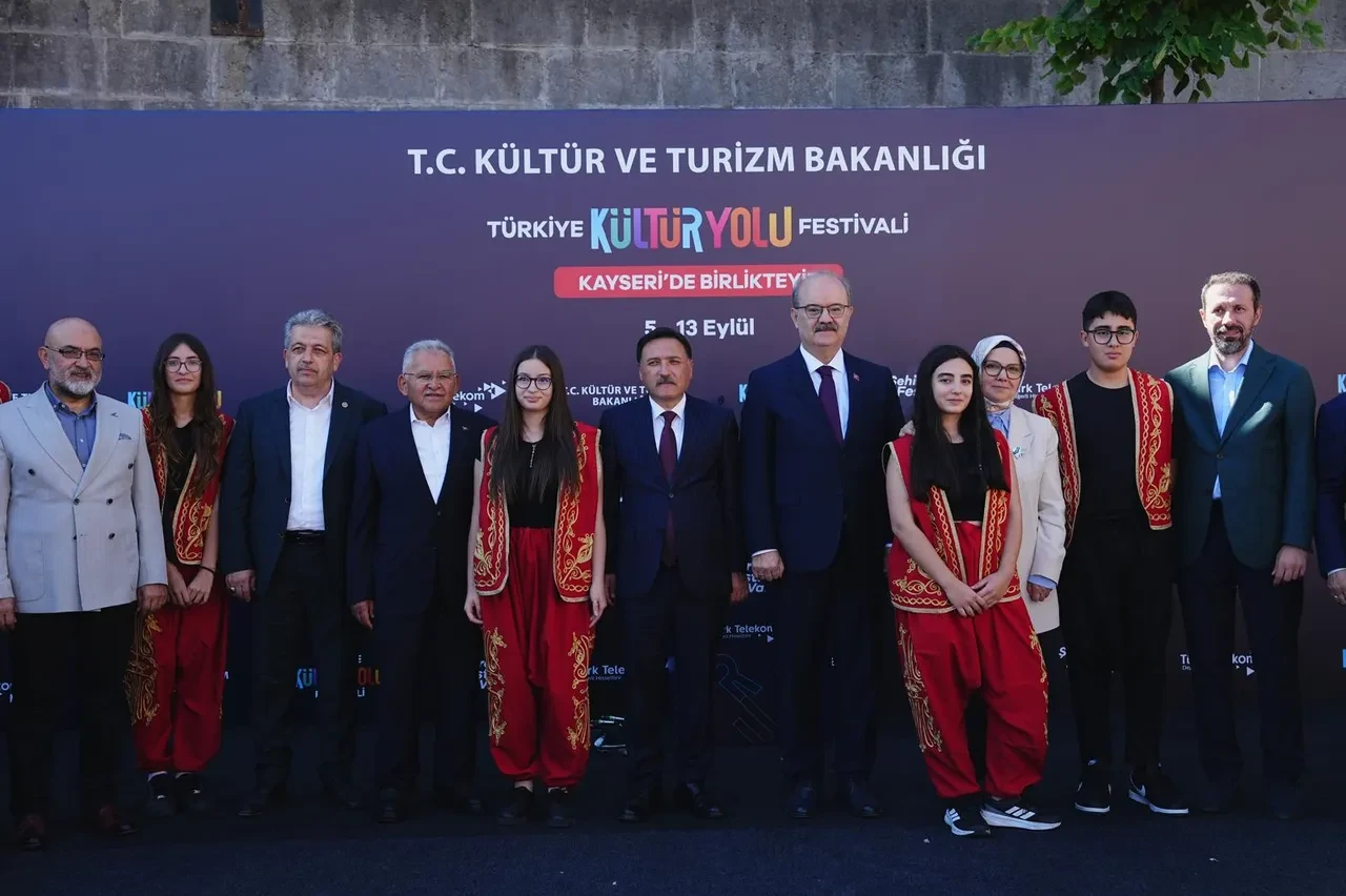Kayseri’de Türkiye Kültür Yolu heyecanı başladı! Festivale ikinci kez ev sahipliği yapan Kayseri’de tarihten sanata, müzikten lezzete 9 günlük şölen
