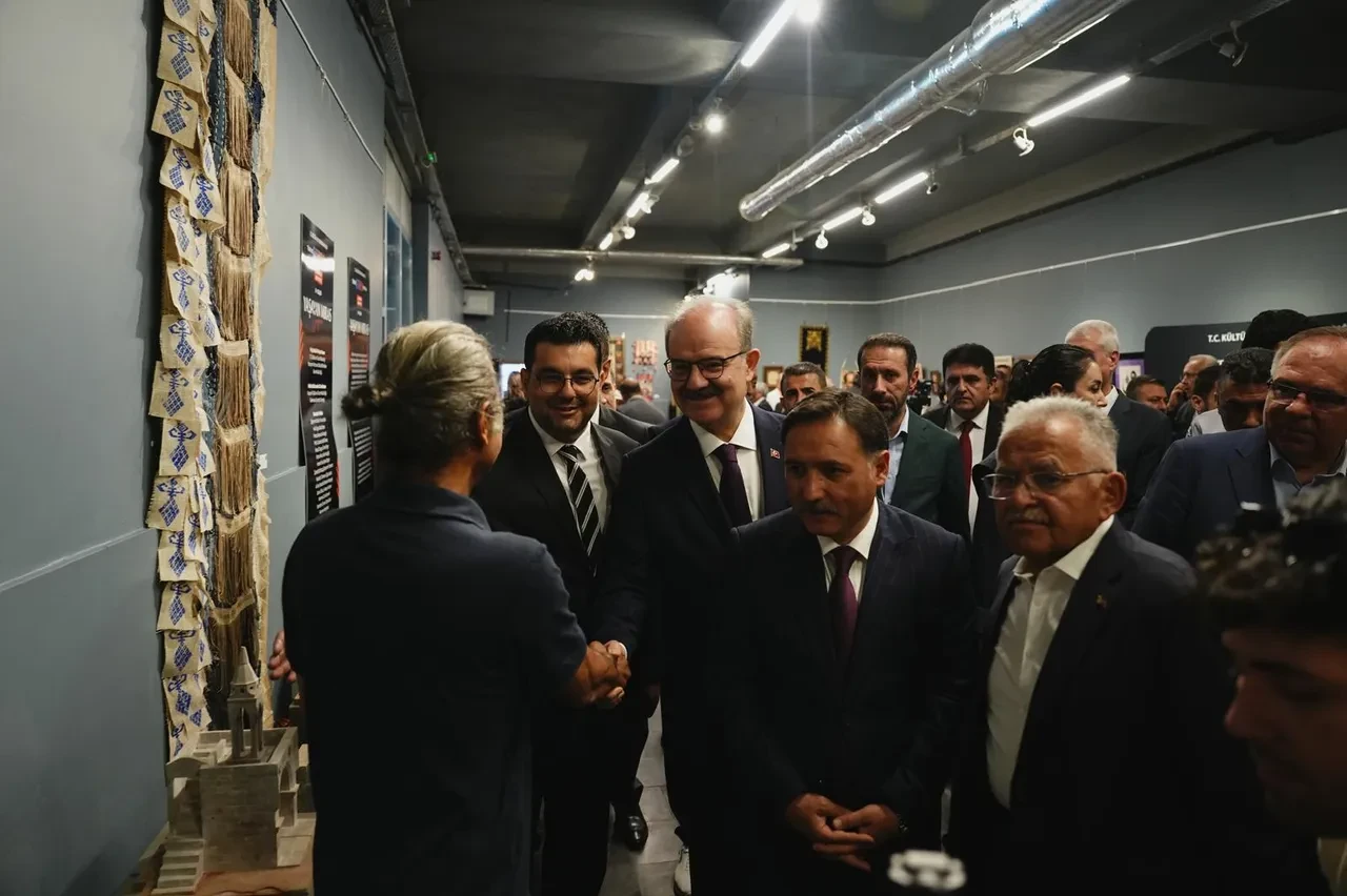 Kayseri’de Türkiye Kültür Yolu heyecanı başladı! Festivale ikinci kez ev sahipliği yapan Kayseri’de tarihten sanata, müzikten lezzete 9 günlük şölen