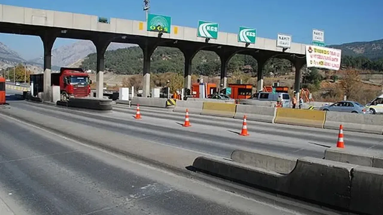Köprü ve otoyollar için özelleştirme kararı! 'Satılıyor' iddiasına Hazine ve Maliye Bakanlığından açıklama var